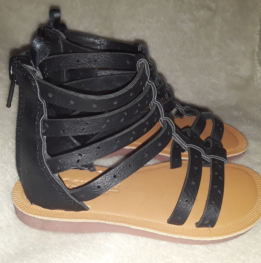 Oshkosh Black Gladiator Sandals Size 7